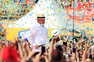 Lula y Flávio Bolsonaro arrancan campañas para elecciones de octubre; la seguridad es la clave