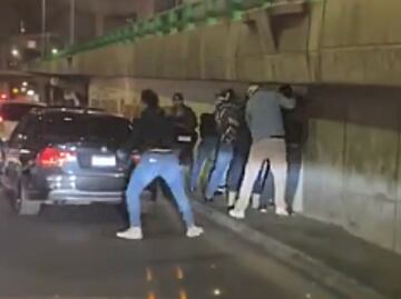 Elementos de la SSC detienen a presuntos delincuentes en Periférico