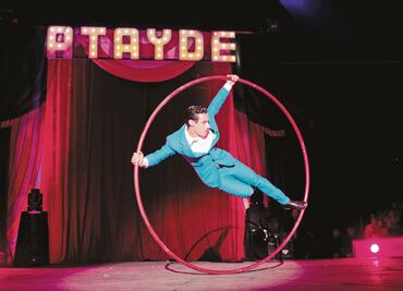 Circo temerario, en teatro y sin animales