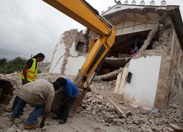 Concluye entrega de tarjetas a damnificados por sismo en Edomex