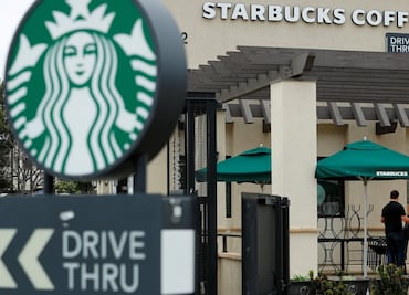 Tras video viral, Starbucks capacita a personal contra el racismo