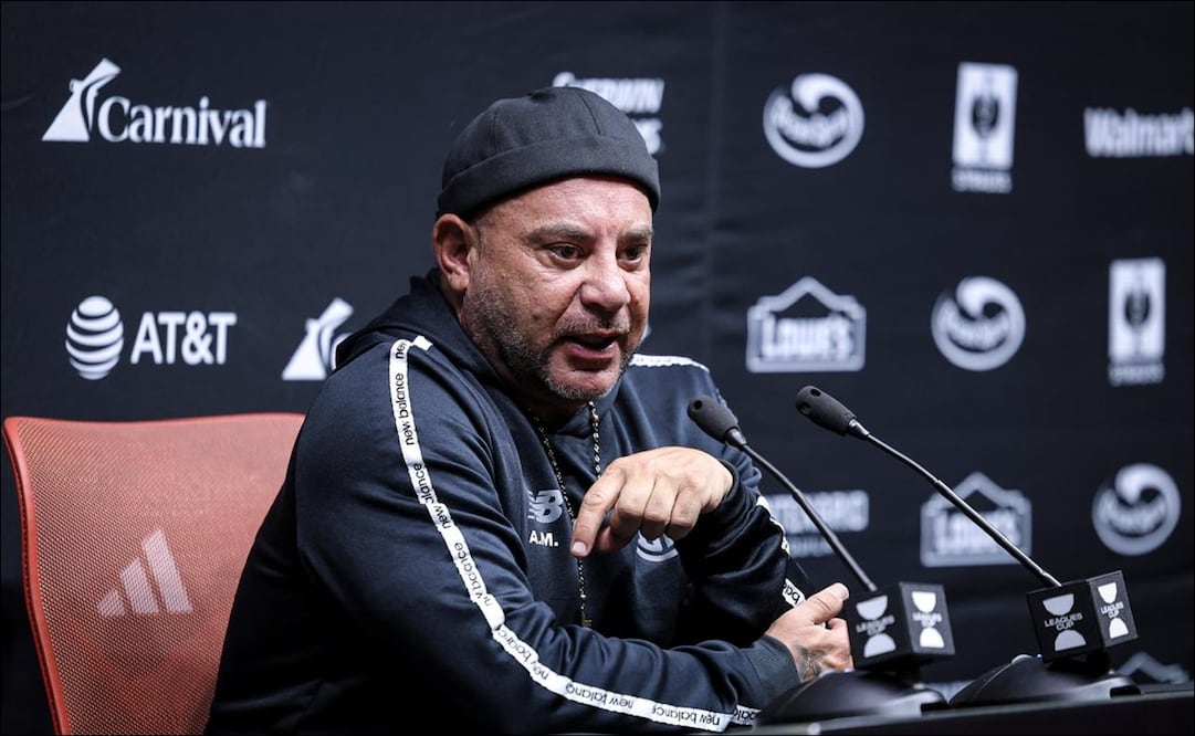 Turco Mohamed en conferencia de prensa con el Toluca / FOTO: Cortesía Toluca