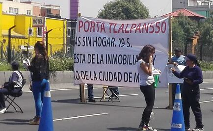 Damnificados bloquean Tlalpan; exigen trabajos de reconstrucción