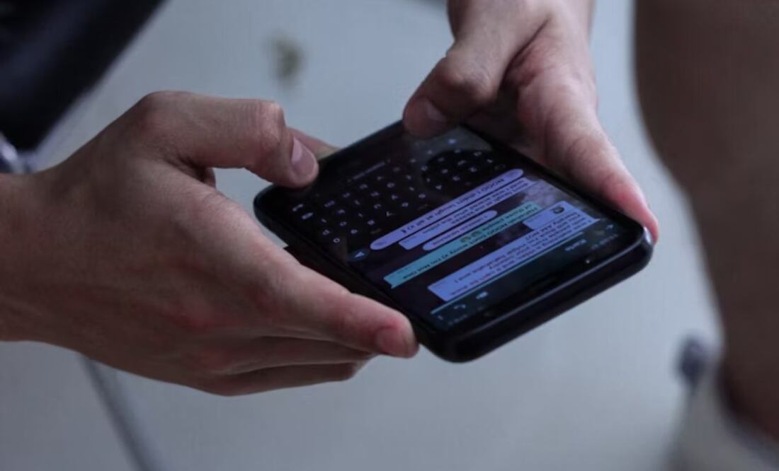 ¿Cómo escuchar notas de voz de WhatsApp sin que se enteren? Imagen: Unsplash