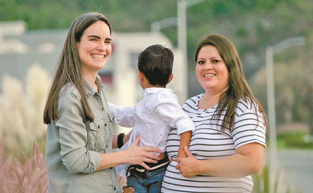 Palmira Martínez Gallardo Valdés y Gabriela Flores Castro registraron a Ricardo como su hijo el pasado 13 de julio. FOTOS: ESPECIALES