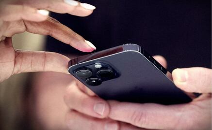 Rusia prohíbe los iPhones en oficinas de gobierno; advierte por malware espía