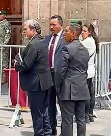 Los guardaespaldas del director del aeropuerto de la CDMX