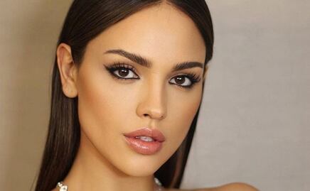 Eiza González luce el vestido más romántico para el verano