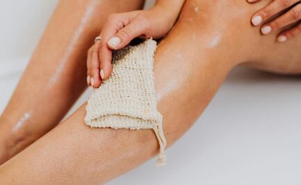 3 exfoliantes corporales caseros para tener una piel más suave
