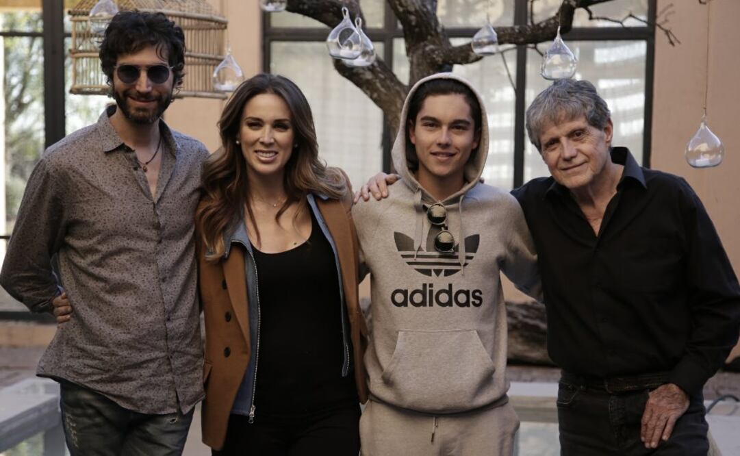 Jacqueline Bracamontes se dijo contenta de estar en esta producción además con su cuarto mes de embarazo (ALEJANDRA LEYVA. EL UNIVERSAL)