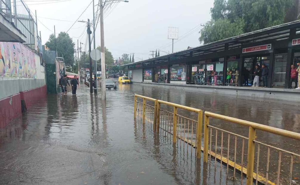 Las fuertes precipitaciones fluviales registradas esta tarde activaron los protocolos de seguridad en las demarcaciones Tlalpan, Álvaro Obregón y Magdalena Contreras. Foto: Especial