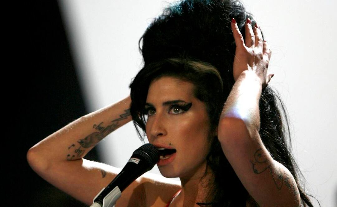 Amy provenía de una familia judía y luchaba contra desórdenes alimenticios como la bulimia y su adicción a las drogas y el alcohol. Amy Winehouse (Archivo EL UNIVERSAL)