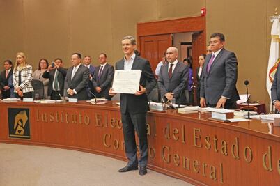 Perfila Alfredo Del Mazo a integrantes de su gabinete  