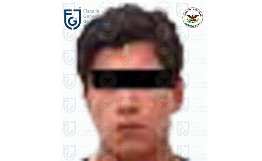 Personas de la FGJCDMX la existencia de fotografías de personas menores de edad, en situaciones de índole sexual y exhibicionismo corporal, las cuales se encontraban almacenadas en la plataforma Google Drive, donde posiblemente las guardó Omar “N”. Foto: Especial