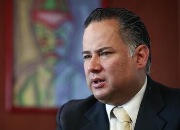 UIF congelará cuentas de factureros ligados a lavado de dinero: Santiago Nieto