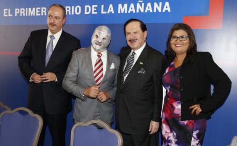 Llama Ealy Ortiz a engrandecer a la nación en tiempos complejos