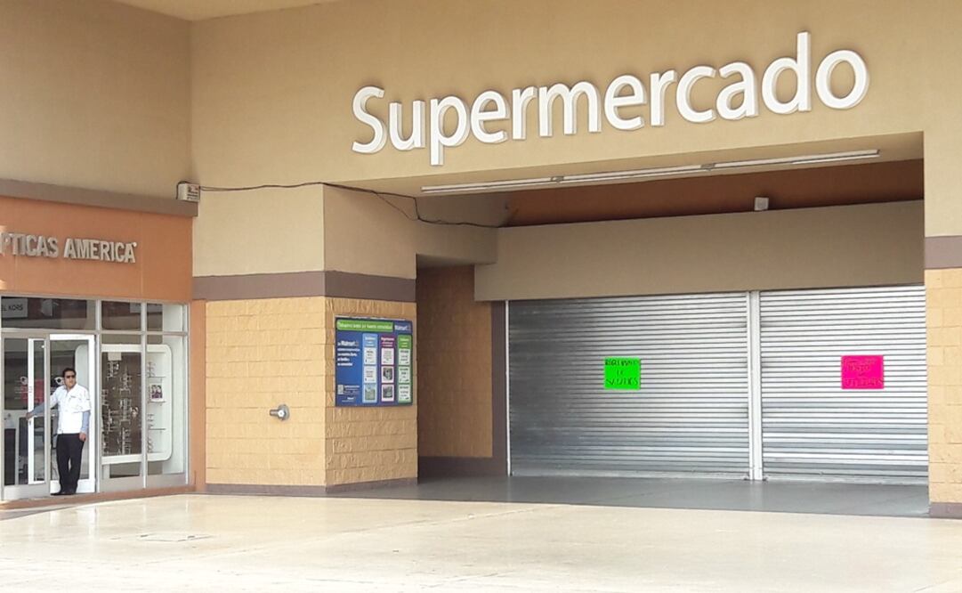 Empleados cierran supermercados en Oaxaca; exigen pago de utilidades