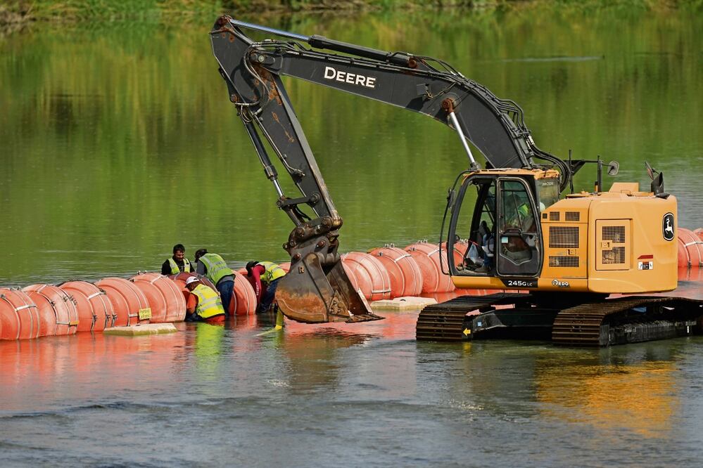 De momento se desconoce cuándo es que el juez federal David Ezra de Austin podría emitir un veredicto con respecto a la barrera.