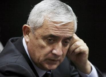 Rechazan amparo de Otto Pérez para salir de prisión