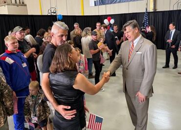 EU limita a 7 mil 500 el número de refugiados que admite anualmente; la mayoría serán sudafricanos blancos