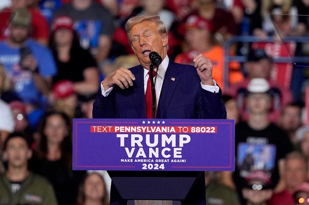 El expresidente Donald Trump, candidato presidencial republicano, en un mitin en el Mohegan Sun Arena en Casey Plaza, el sábado 17 de agosto de 2024, en Wilkes-Barre, Pennsylvania. Foto: AP