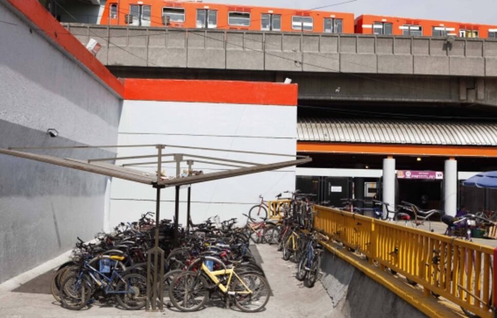 Cuando el Metro tenía estacionamientos públicos