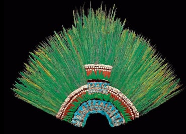 Fun facts about Moctezuma’s headdress