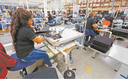 Reportan débil recuperación del empleo manufacturero en julio