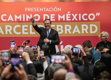 Biografía es testigo de mi congruencia, asegura Ebrard durante presentación de su libro