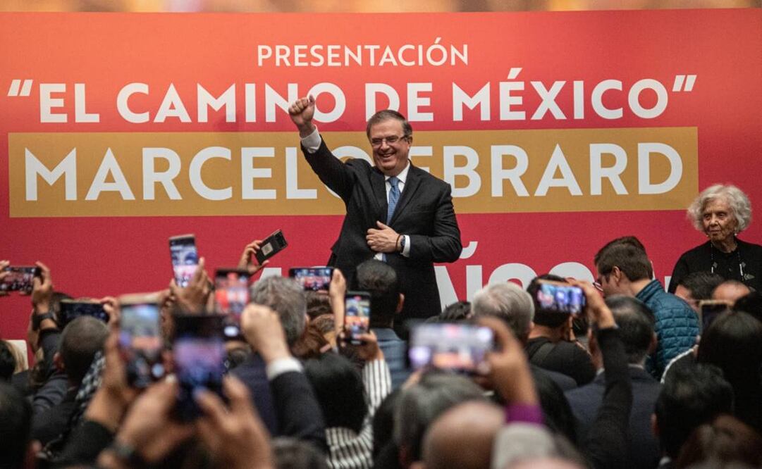 Presentación del libro "El Camino de México" de Marcelo Ebrard en el Palacio de Minería / Foto: Gabriel Pano. EL UNIVERSAL