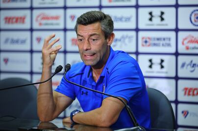 Los partidos que restan son como una final: Caixinha