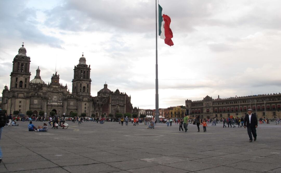 En cuanto a política monetaria, la firma espera que el Banco de México continúe bajando su tasa de interés de referencia, actualmente en 9% tras dos recortes consecutivos. Foto: Archivo/El Universal