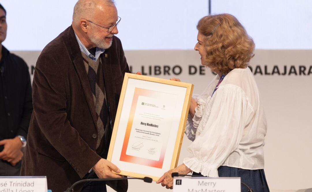 La periodista Merry MacMasters habló de los cambios tecnológicos en la Feria Internacional del Libro de Guadalajara 2024. Foto: Hugo Salvador/El Universal.