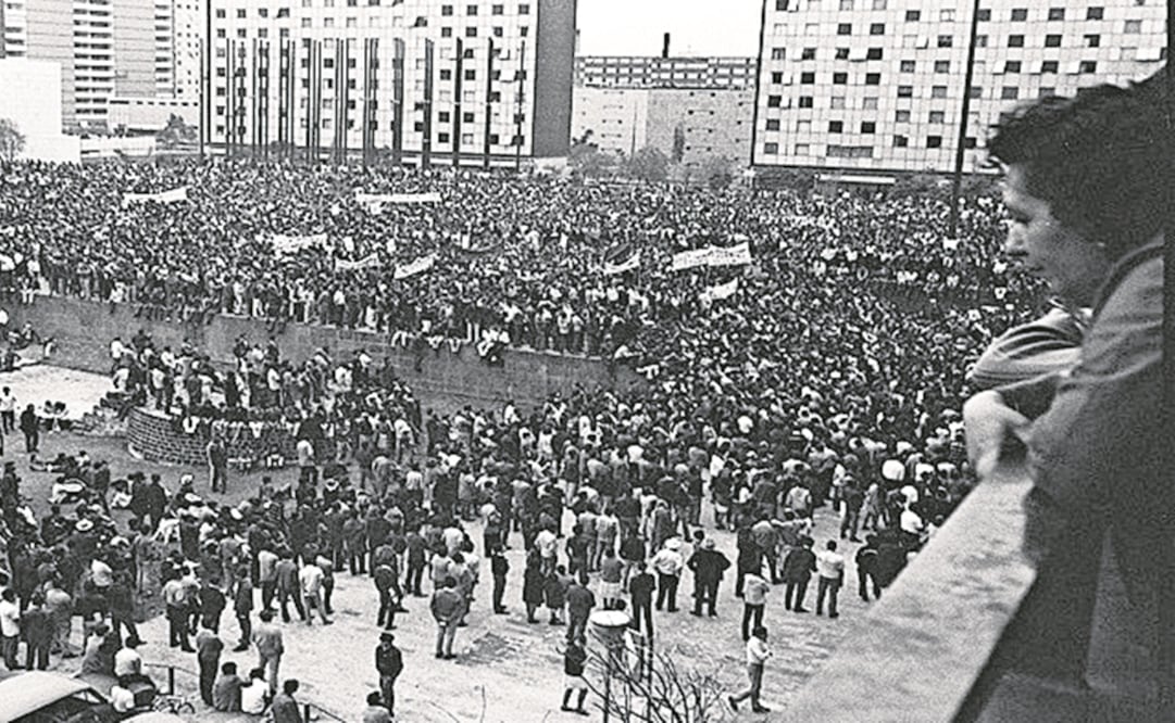 Movimiento estudiantil en Tlatelolco (Foto: Archivo El Universal)