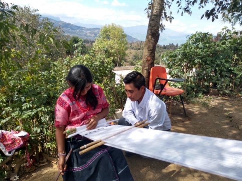 Destacan importancia de tzotzil que presentará trabajo artesanal en la Fashion Week de Nueva York