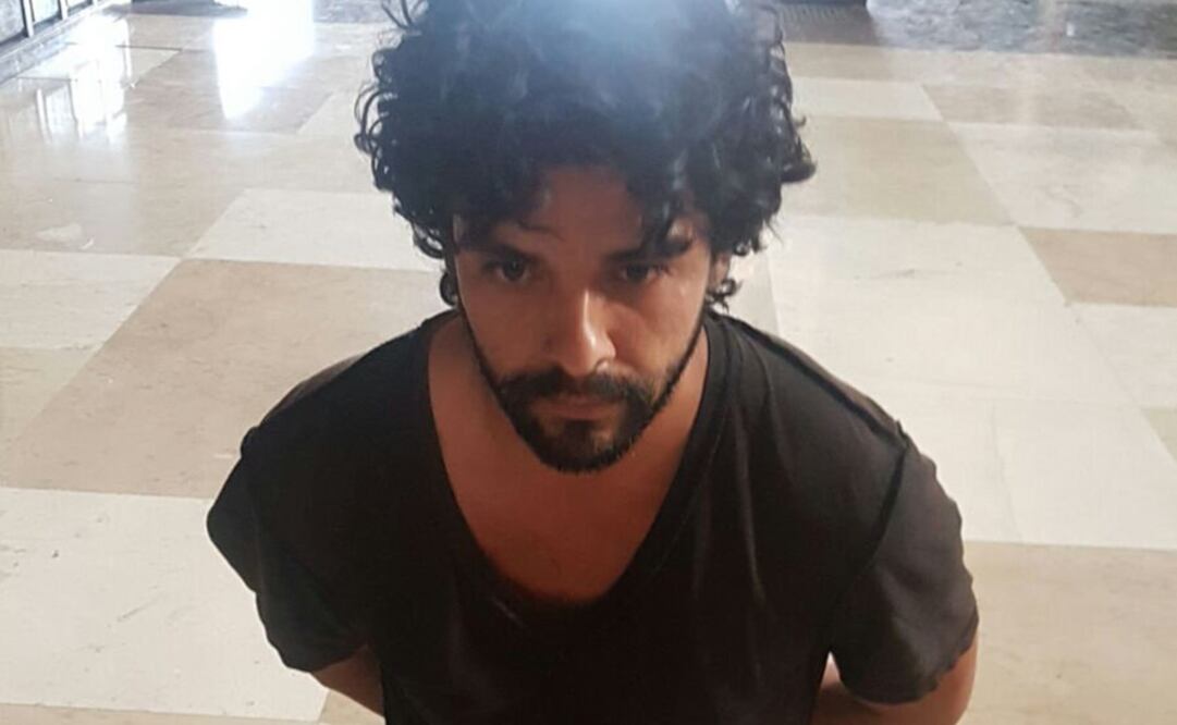 Jhon Rock Schild se entregó a las autoridades, se reservó el derecho a declarar y solicitó una audiencia con el presidente Enrique Peña Nieto. (TOMADA DE TWITTER)