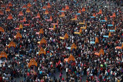 Gobierno de la CDMX refuerza seguridad en Zócalo por Día de Muertos