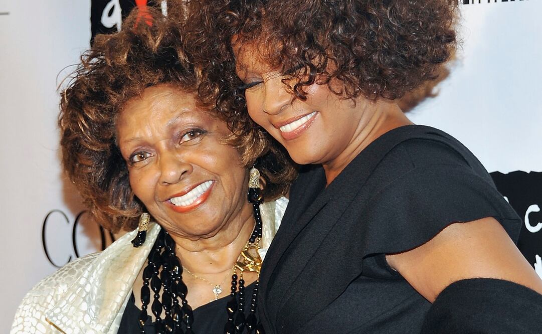 Cissy Houston y su hija Whitney Houston. Foto: AP