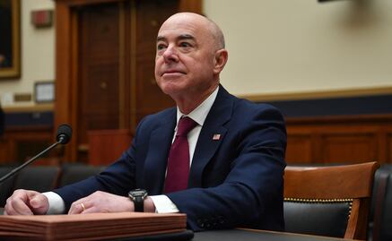 Pide secretario de Seguridad de EU a Ebrard que México y otros países “gestionen sus respectivas fronteras”