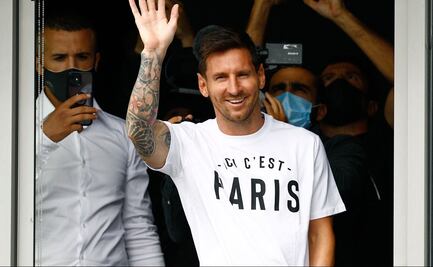 Lionel Messi ya está en París para firmar con el PSG