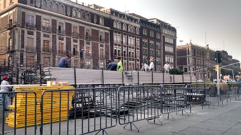 Continúa resguardo del Zócalo por visita papal