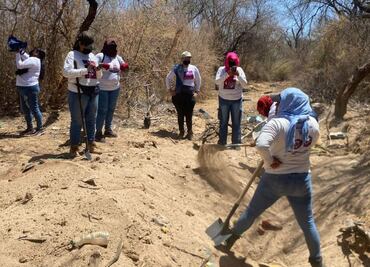 "El 10 de mayo es día de lucha"; Madres Buscadoras de Sonora hallan restos de dos personas en fosas clandestinas