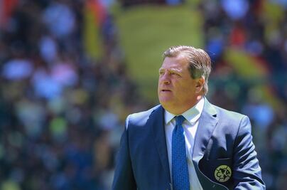 Molestia en América porque Miguel Herrera no da como titular a Ochoa
