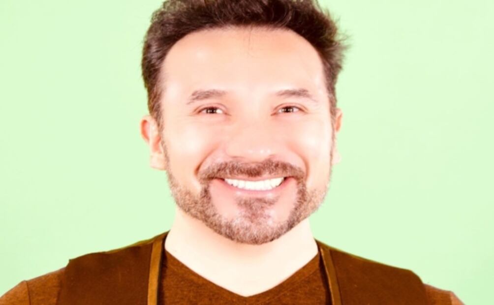 Critican a Chapoy por corregir a Linet Puente al aire