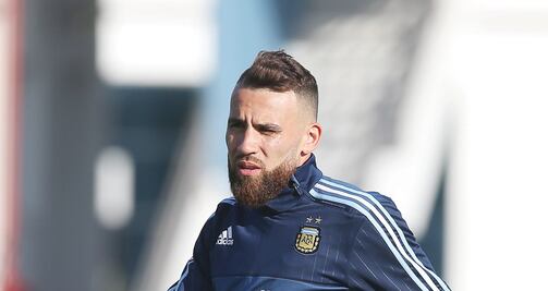 Tres bajas en Argentina para el duelo frente a México