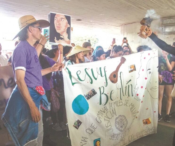 La creciente violencia impulsa el movimiento femenino del siglo XXI