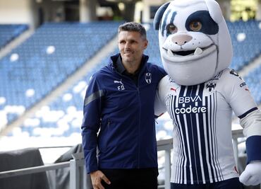 Fernando Ortíz habló sobre la posibilidad de que Sergio Canales llegue a Rayados: "Hoy no cuento con él"