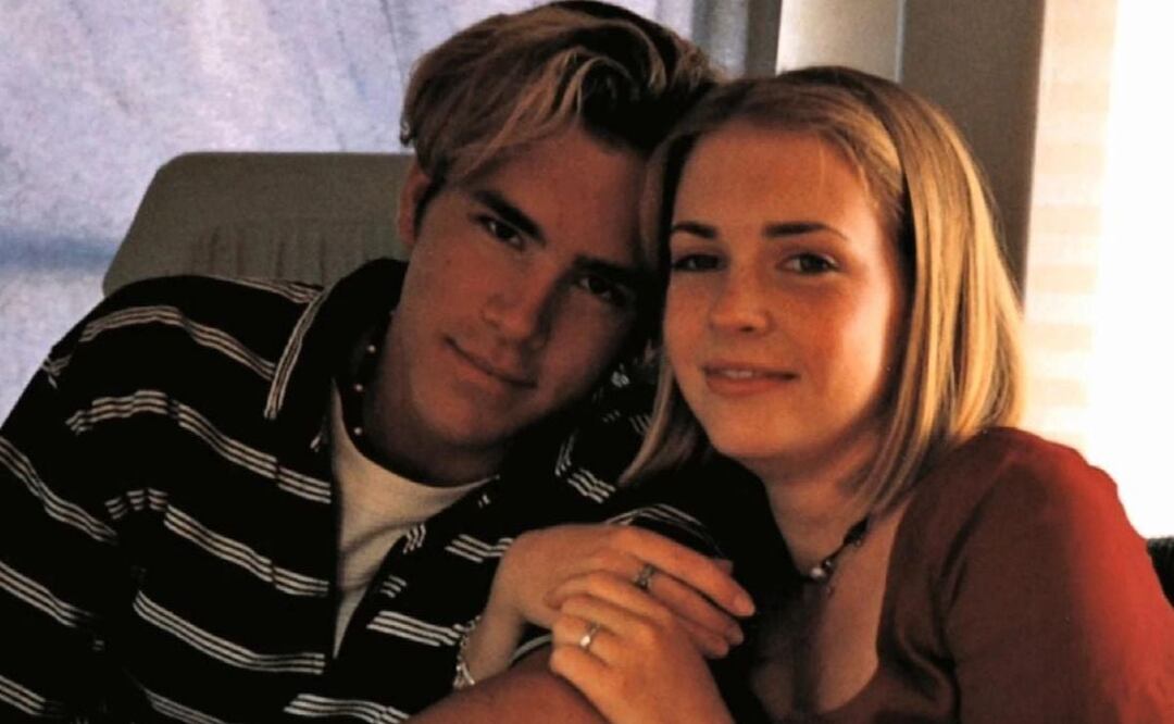 Ryan Reynolds y Melissa Joan Hart. Fuente: Twitter @showmundialshow