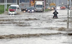 Lluvias inundan vías en Tultitlán, Coacalco y Tultepec