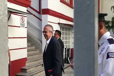 AMLO reúne a integrantes de su equipo de Educación, Hacienda y Desarrollo Social